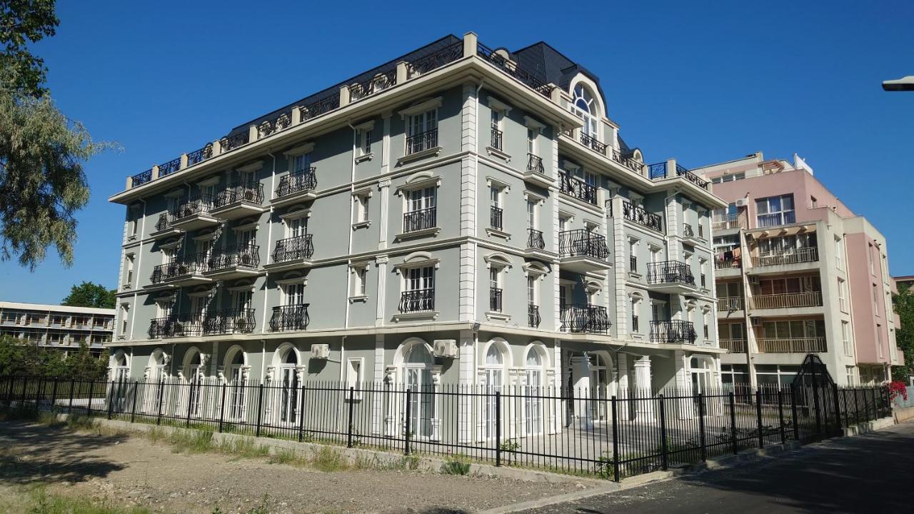 St. Sofia Apartments - Official Rental Napospart Kültér fotó